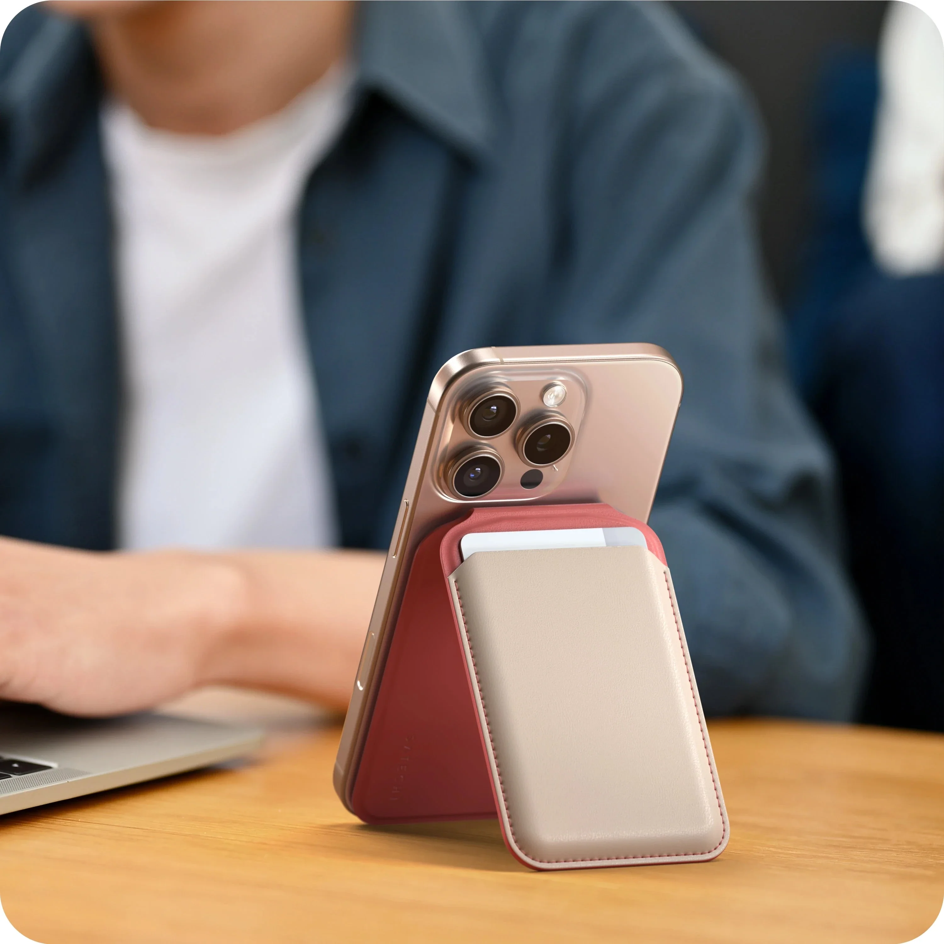 Vegan-Leather Magnetic Wallet Stand - Image 41